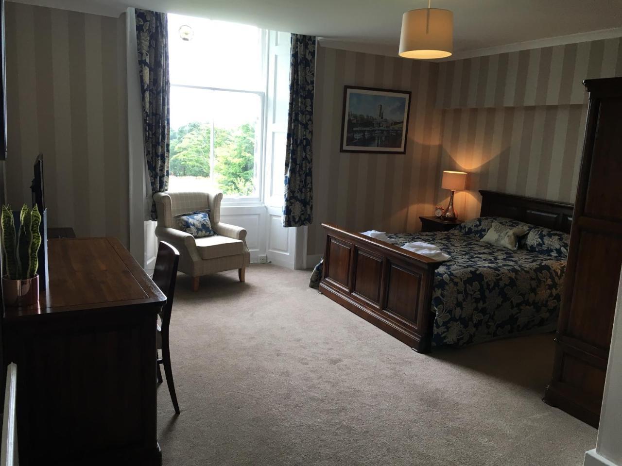 Oswald House Hotel เคิร์กคาลดี ภายนอก รูปภาพ