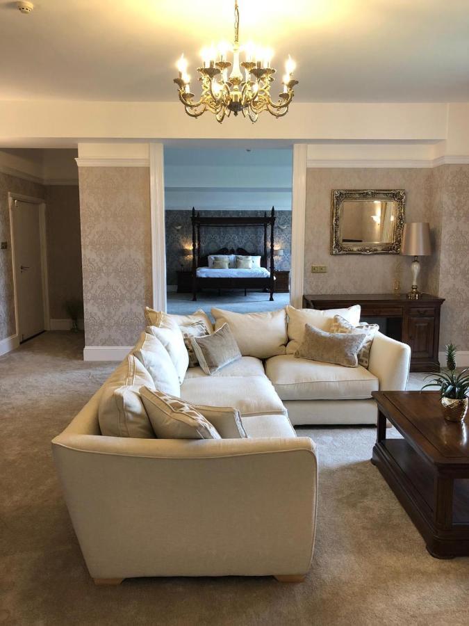 Oswald House Hotel เคิร์กคาลดี ภายนอก รูปภาพ